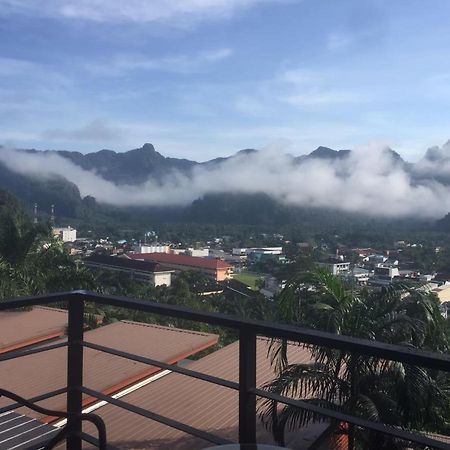 Blue Mountain Phangnga Resort Eksteriør billede